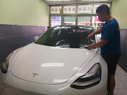 屏東龍興隔熱紙專業店