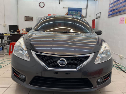 晶鑽車體鍍膜美研