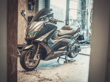 台中Cubo專業機車鍍膜 台中洗機車 美容 鍍膜