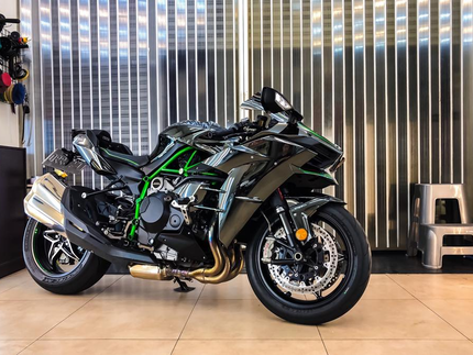 藝溯專業機車美容 大型重機美容 車體鍍膜