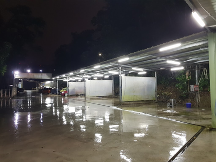 弘煜自助洗車場