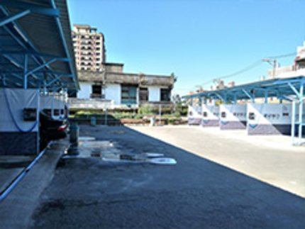 金城伍拾元自助洗車場