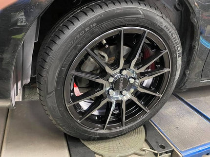 Michelin 米其林輪胎 - 鷹輪輪胎