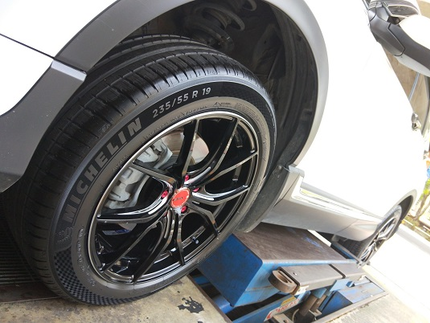 Michelin 米其林輪胎 - 榮誠輪胎(前鎮店)