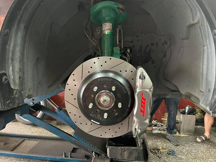 Continental德國馬牌輪胎-寶輪車業，營業項目:鋁圈.輪胎.底盤維修.電腦3D定位