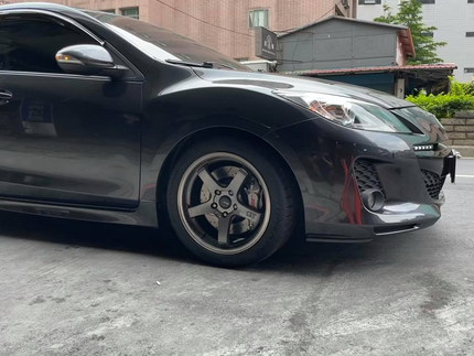 Continental德國馬牌輪胎-寶輪車業，營業項目:鋁圈.輪胎.底盤維修.電腦3D定位