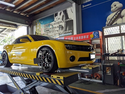 Michelin 米其林輪胎 - 冠向輪胎