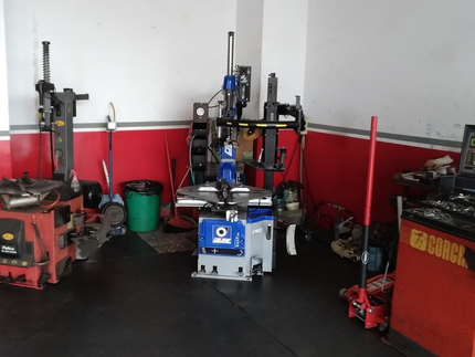 Bridgestone 普利司通輪胎 - 尚定輪胎館