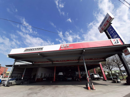 雲南汽車（ 三立輪胎行）