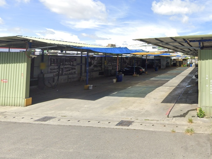 清新投幣式自助洗車