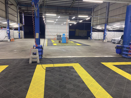 漾車房10元自助洗車中心