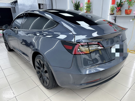 MAGIC美吉汽車美容中心-車體鍍膜藝術