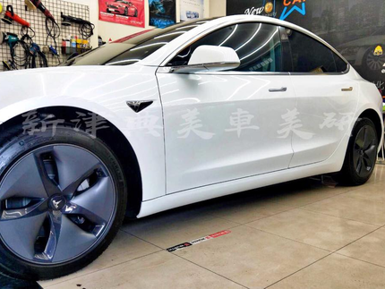 新津典美車美研