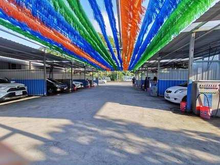 金時代自助洗車-龍埔店