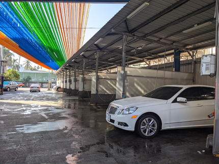 投幣式自助洗車廠