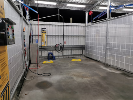 時圓自助洗車 金馬店