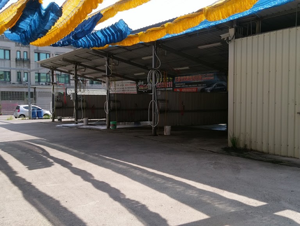 嚕啦啦自助洗車